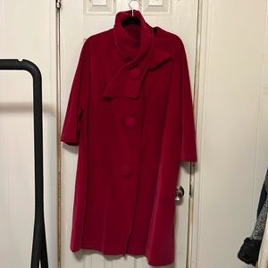 Stunning 60s vintage fuschia pink coat, mod